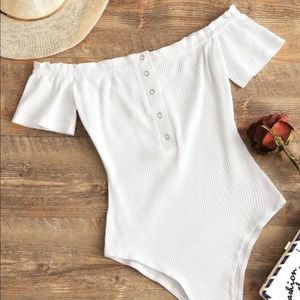 Zaful off shoulder white ribbed body suit